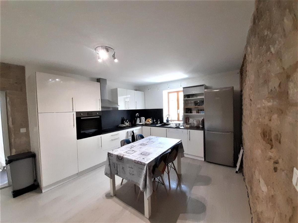 Nos Jours Heureux Apartment Barjac  Bagian luar foto