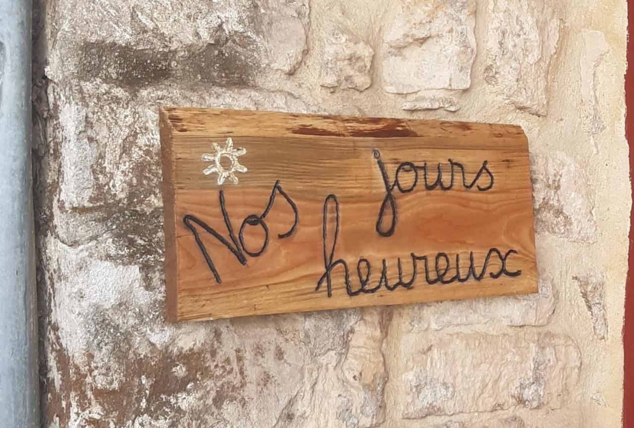 Nos Jours Heureux Apartment Barjac  Bagian luar foto
