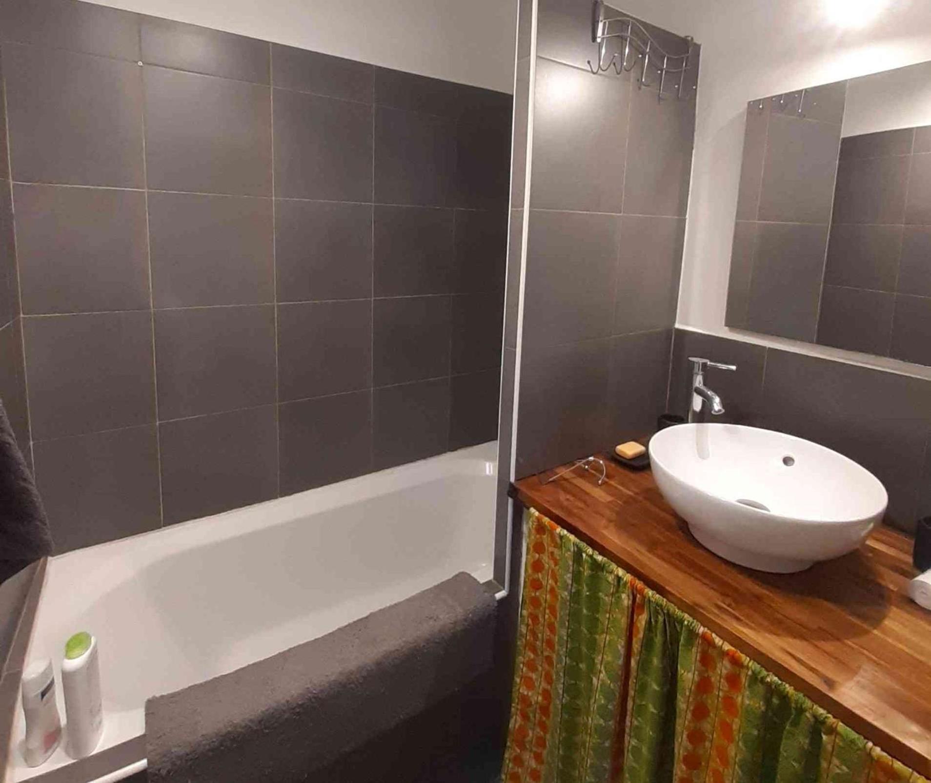 Nos Jours Heureux Apartment Barjac  Bagian luar foto